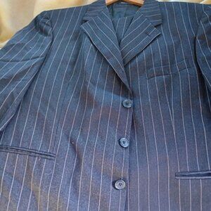 Sonbernzo Suit